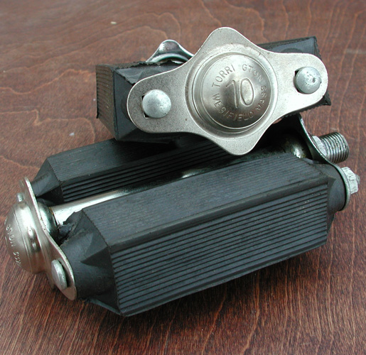 Pedals: Torrington No. 10 Antique Reproduction Pedals